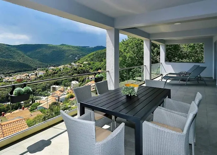 Vanilla I With Beautiful Seaview Rabac