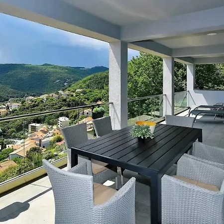 Vanilla I With Beautiful Seaview Rabac