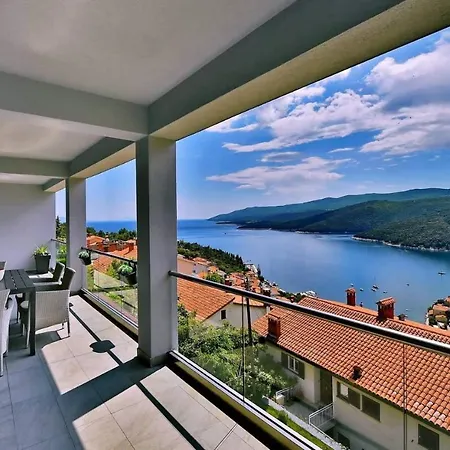 Vanilla I With Beautiful Seaview Rabac