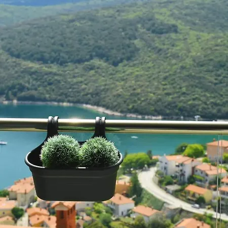 Vanilla I With Beautiful Seaview Apartament
