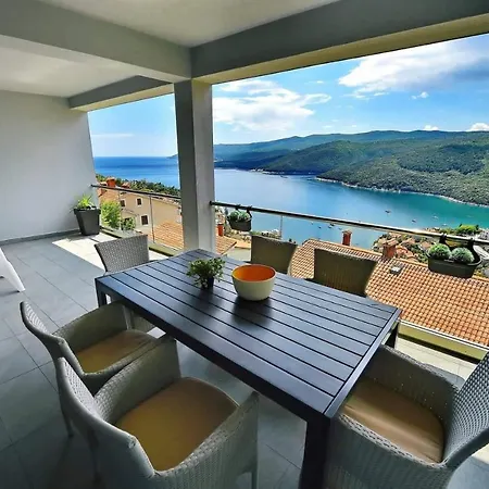 Apartment Vanilla I With Beautiful Seaview Rabac